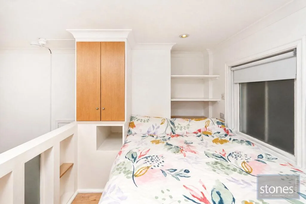 Studio apartment for rent