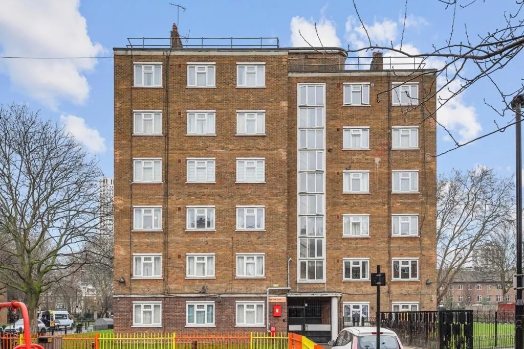 2 bedroom flat for rent