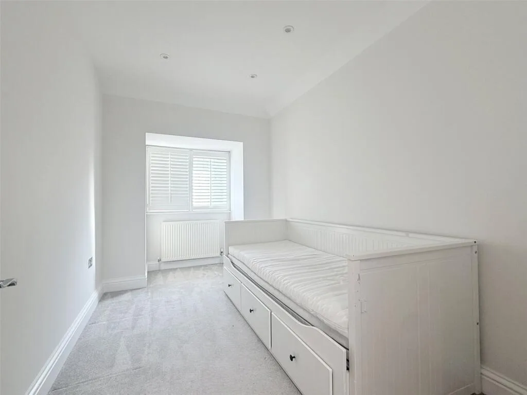 4 bedroom detached house for rent