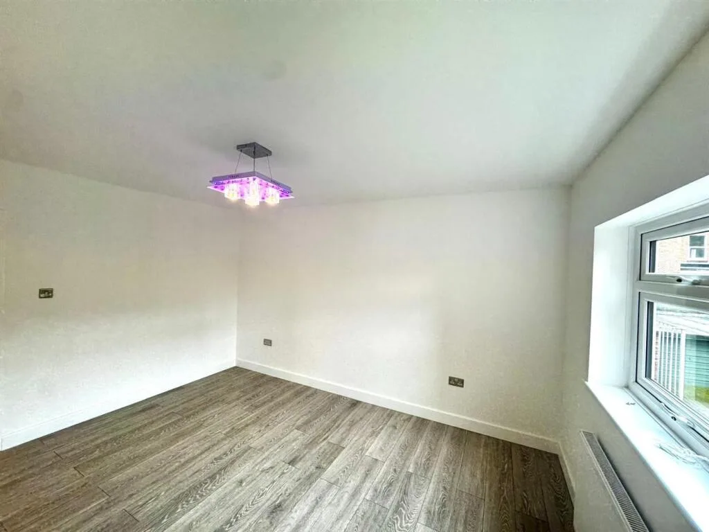 3 bedroom apartment for rent