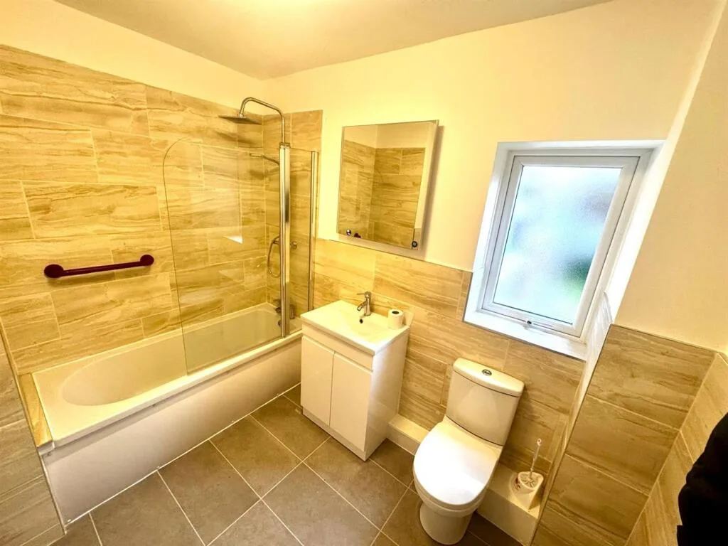 3 bedroom apartment for rent