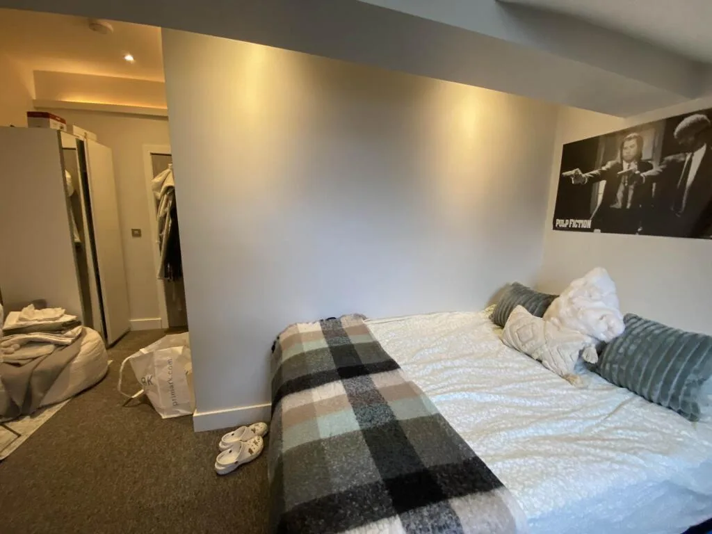 5 bedroom semi-detached house for rent