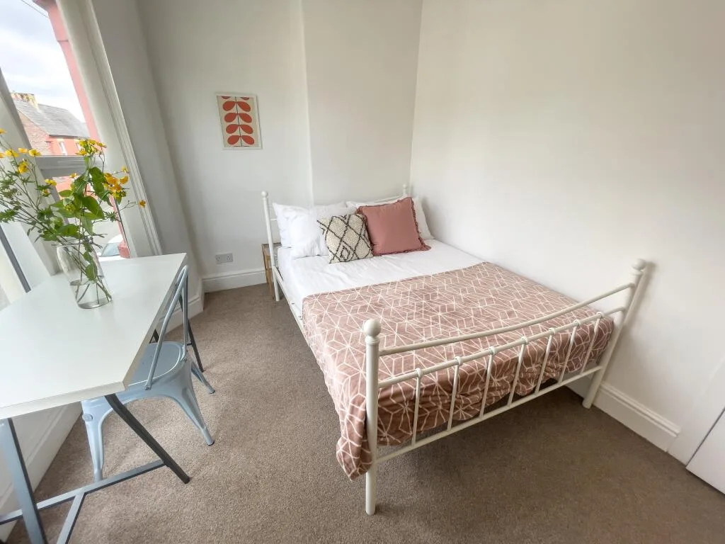 4 bedroom terraced house for rent