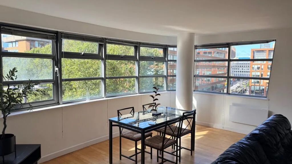 2 bedroom flat for rent