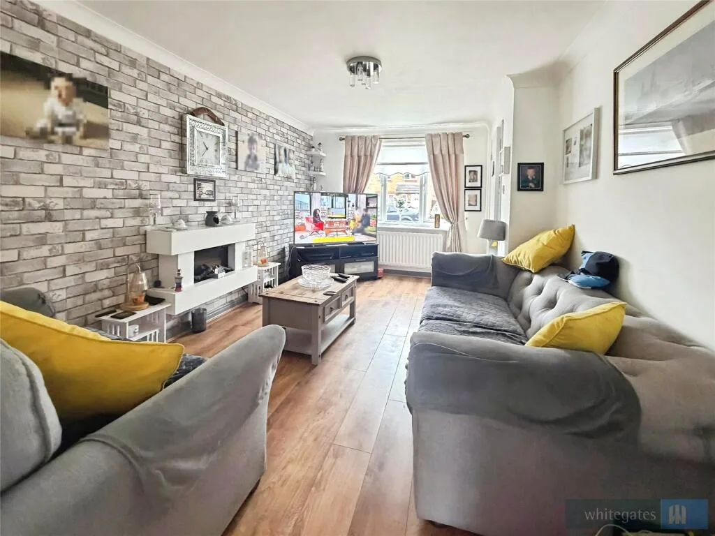 2 bedroom semi-detached house for rent