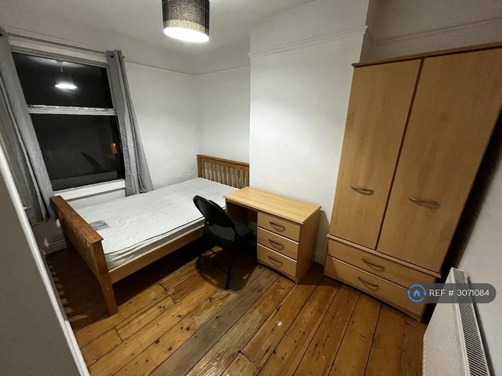 4 bedroom terraced house for rent