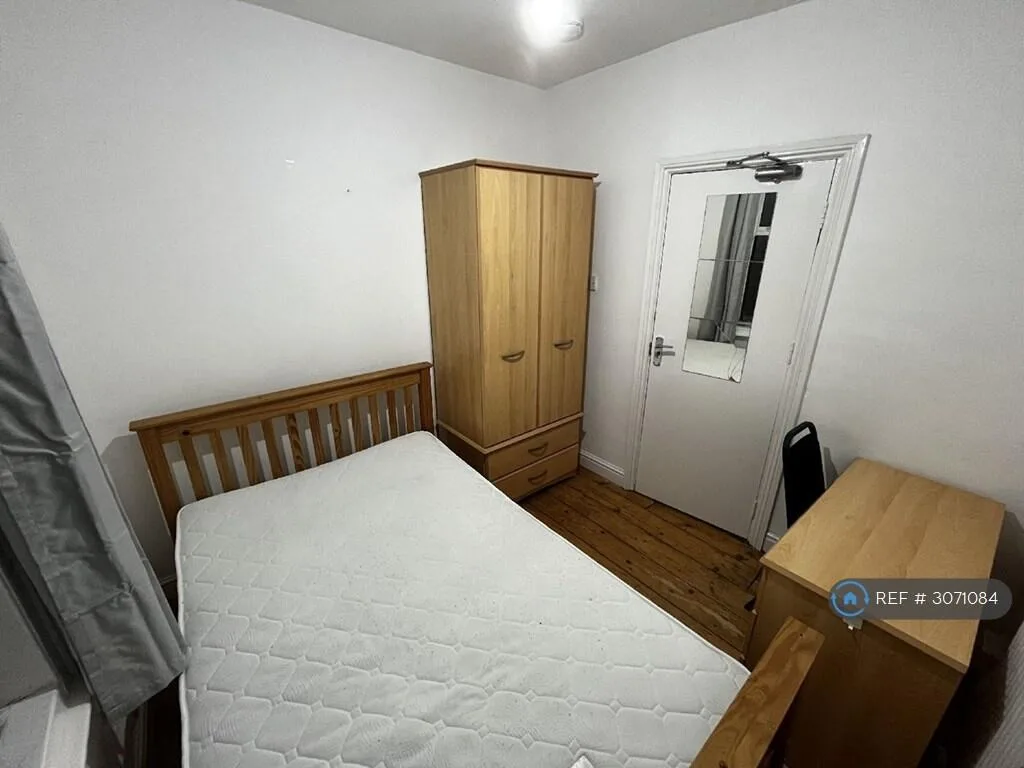 4 bedroom terraced house for rent
