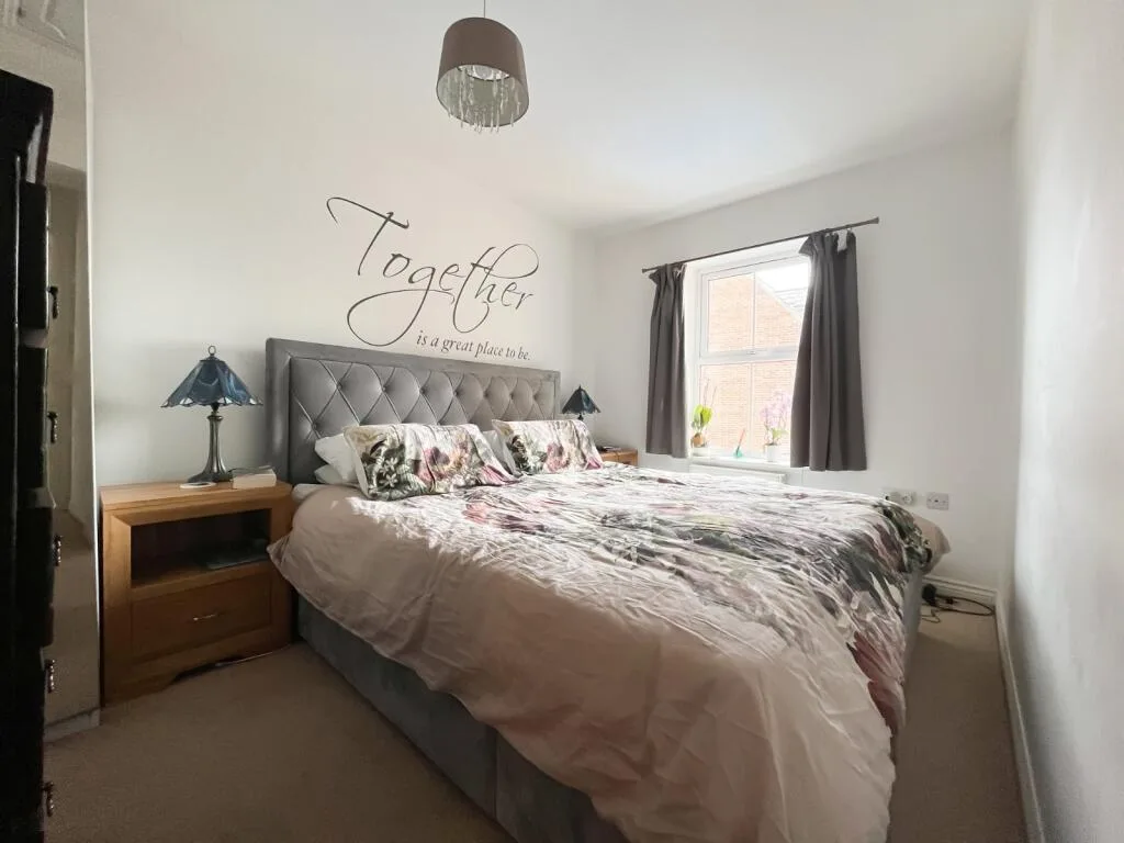 5 bedroom house for rent