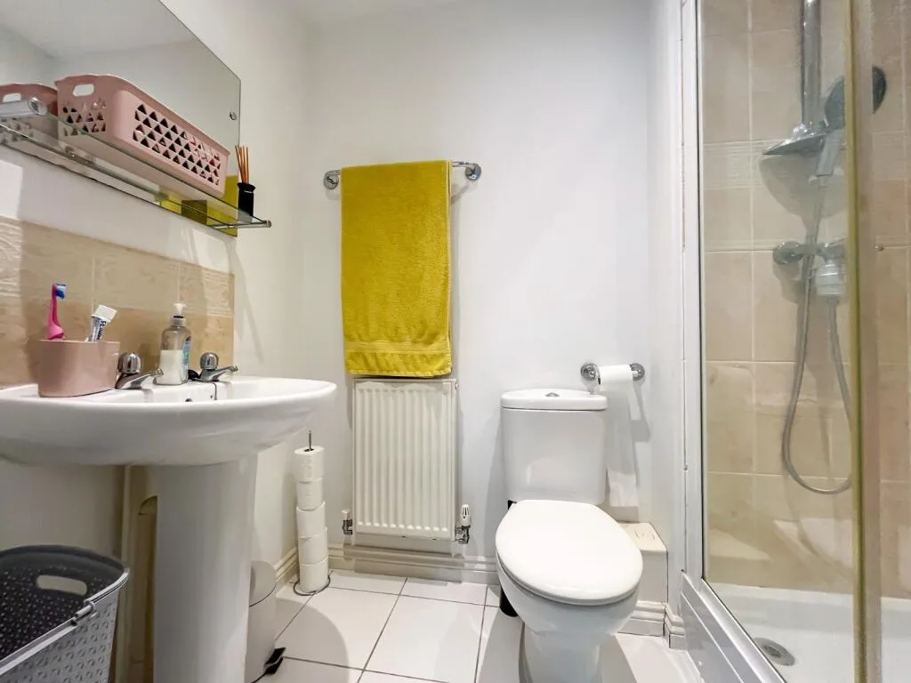 5 bedroom house for rent