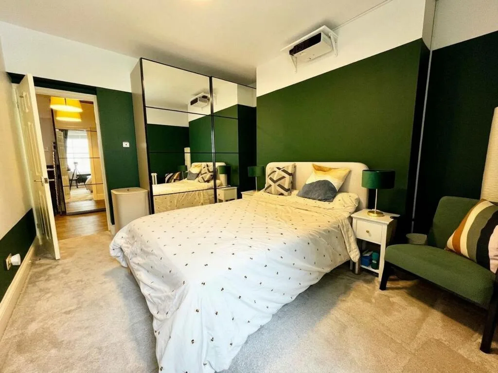 2 bedroom flat for rent