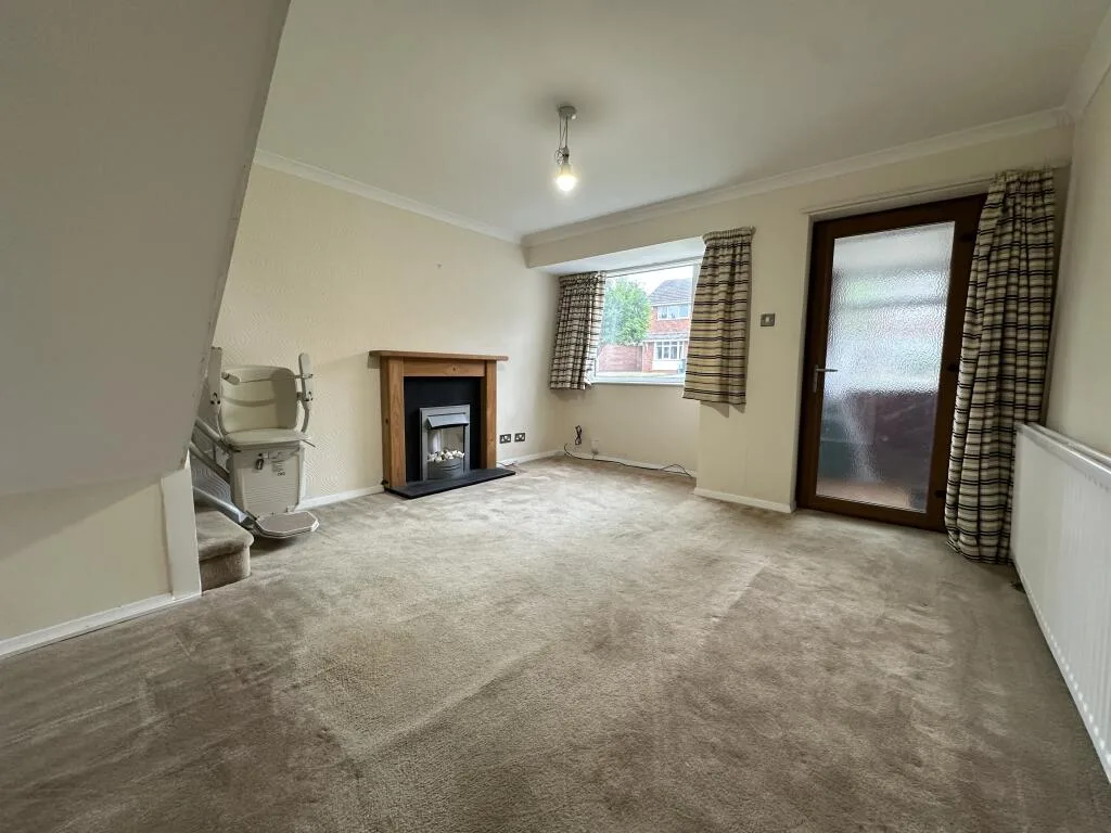 2 bedroom semi-detached house for rent