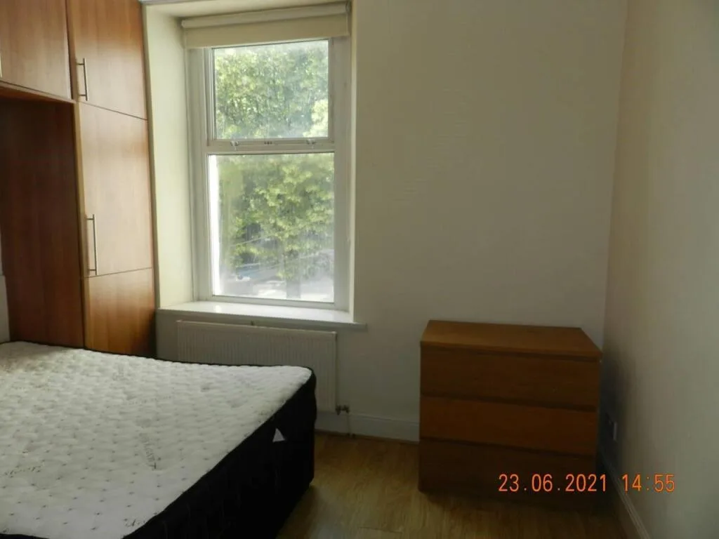 1 bedroom house for rent