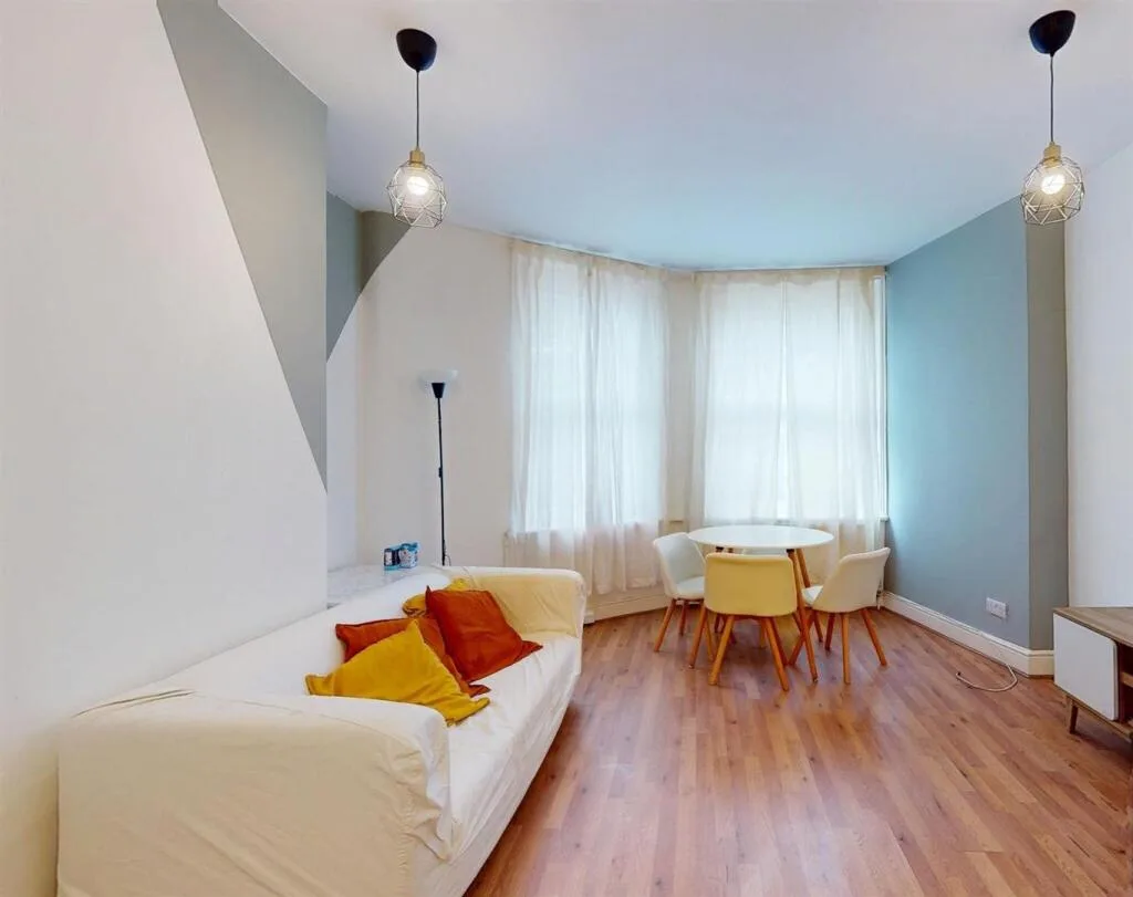 1 bedroom apartment for rent