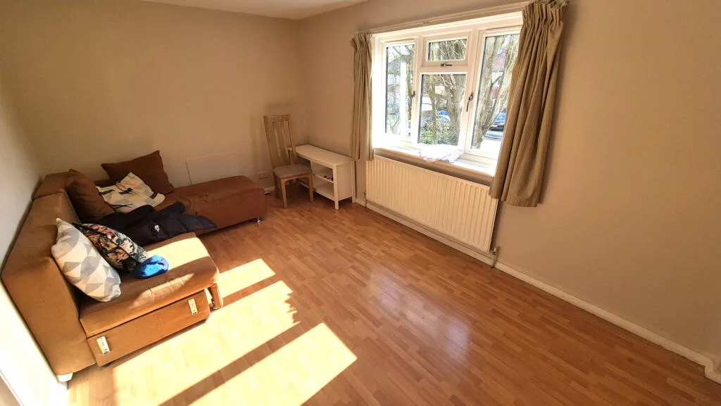 1 bedroom maisonette for rent