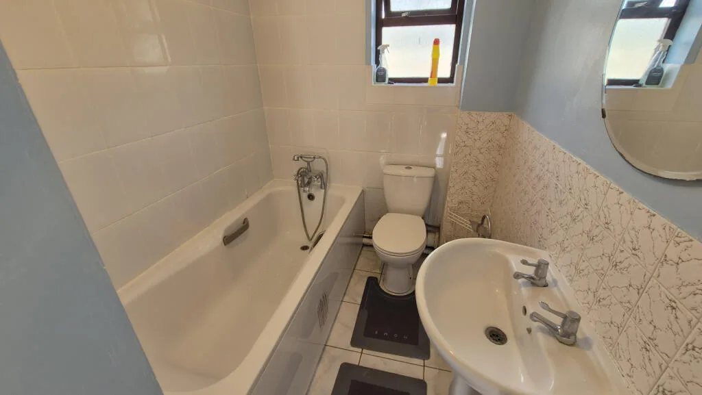 1 bedroom maisonette for rent