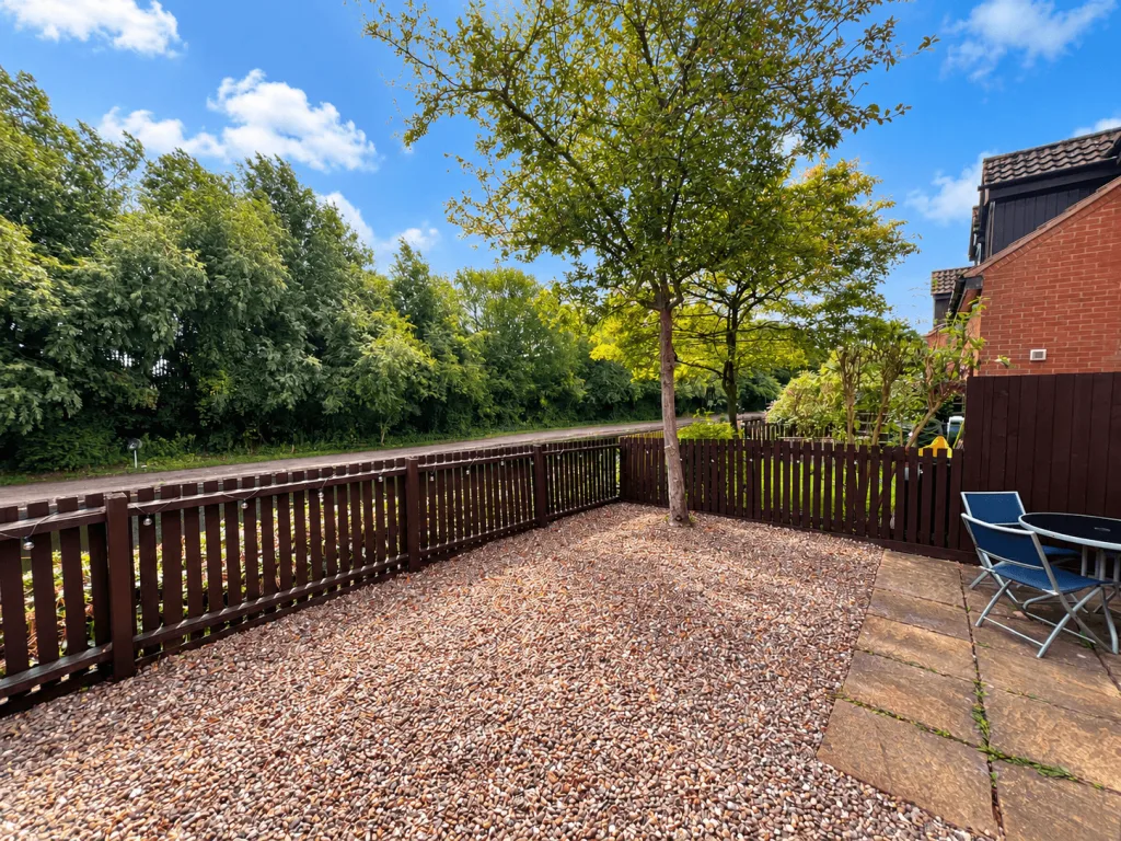 4 bedroom terraced house for rent