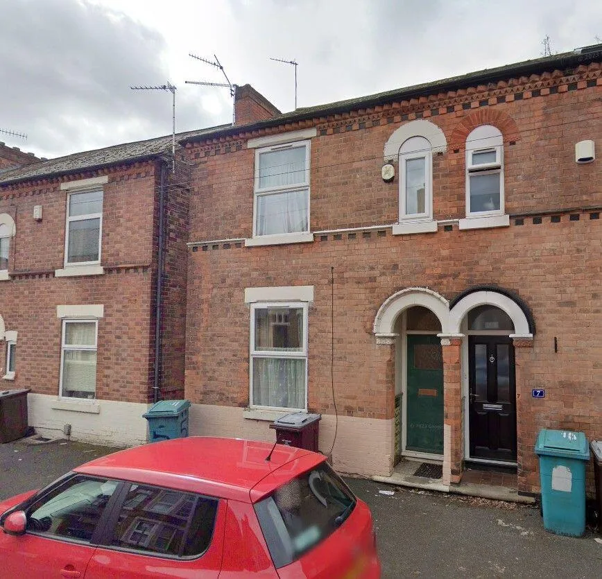 4 bedroom terraced house for rent