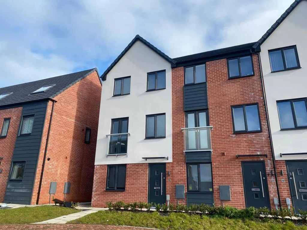 2 bedroom end of terrace house for rent