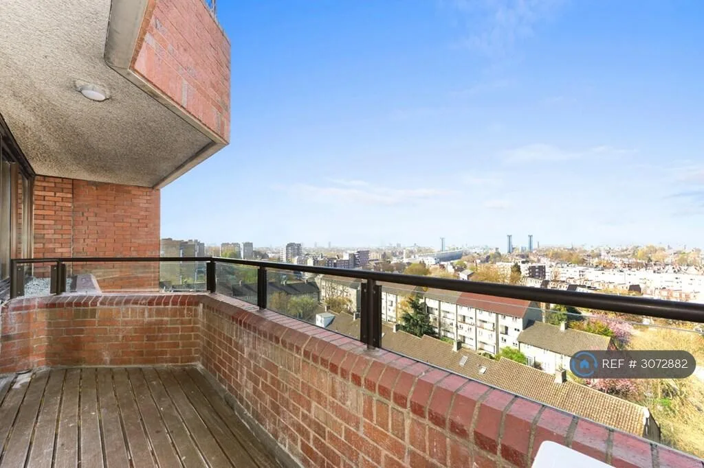 3 bedroom flat for rent