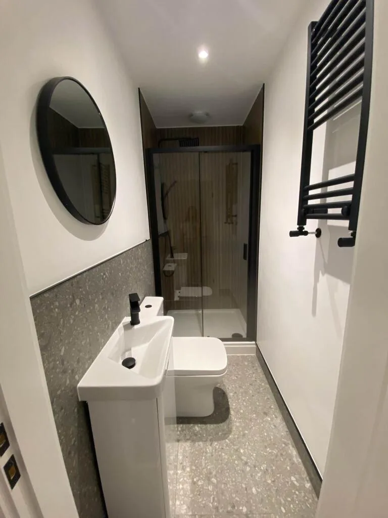 6 bedroom terraced house for rent