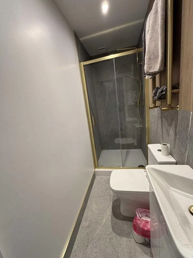 6 bedroom terraced house for rent