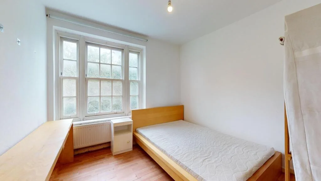 4 bedroom flat for rent