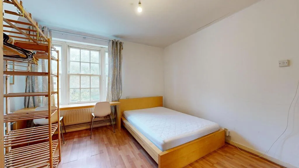 4 bedroom flat for rent