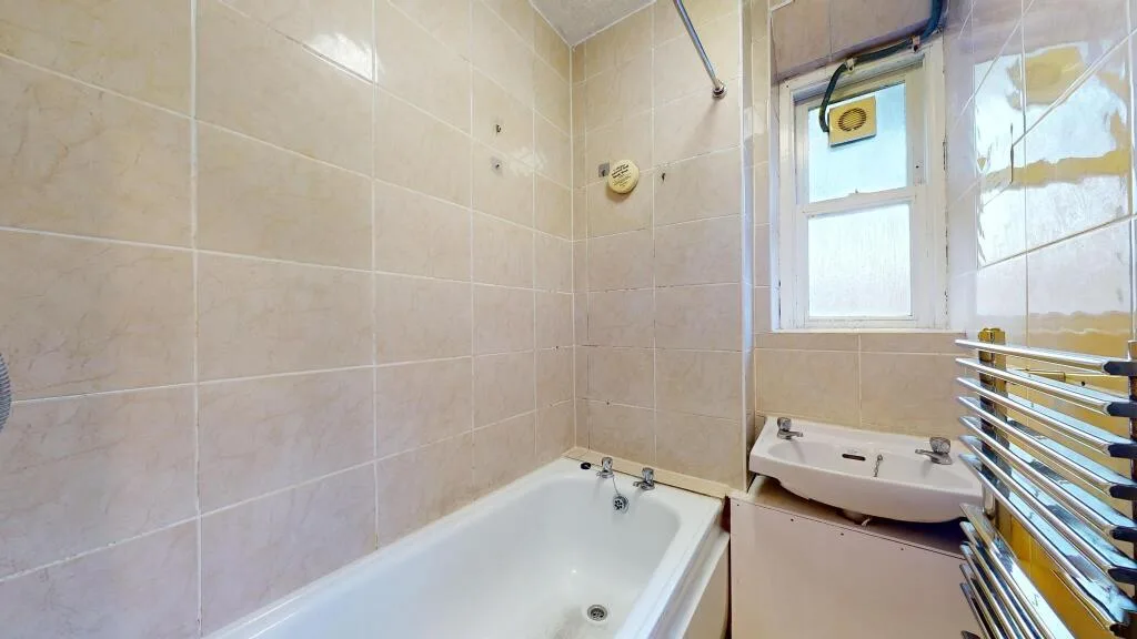 4 bedroom flat for rent