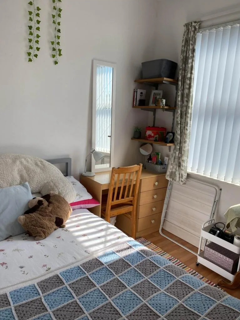 6 bedroom terraced house for rent