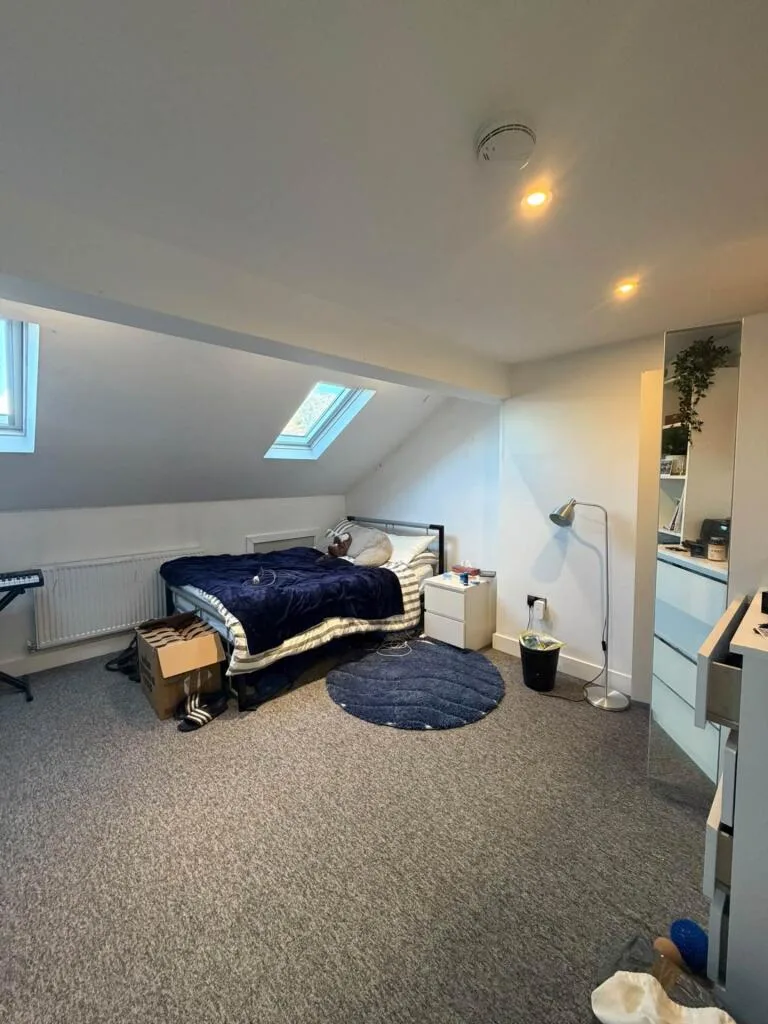 6 bedroom terraced house for rent