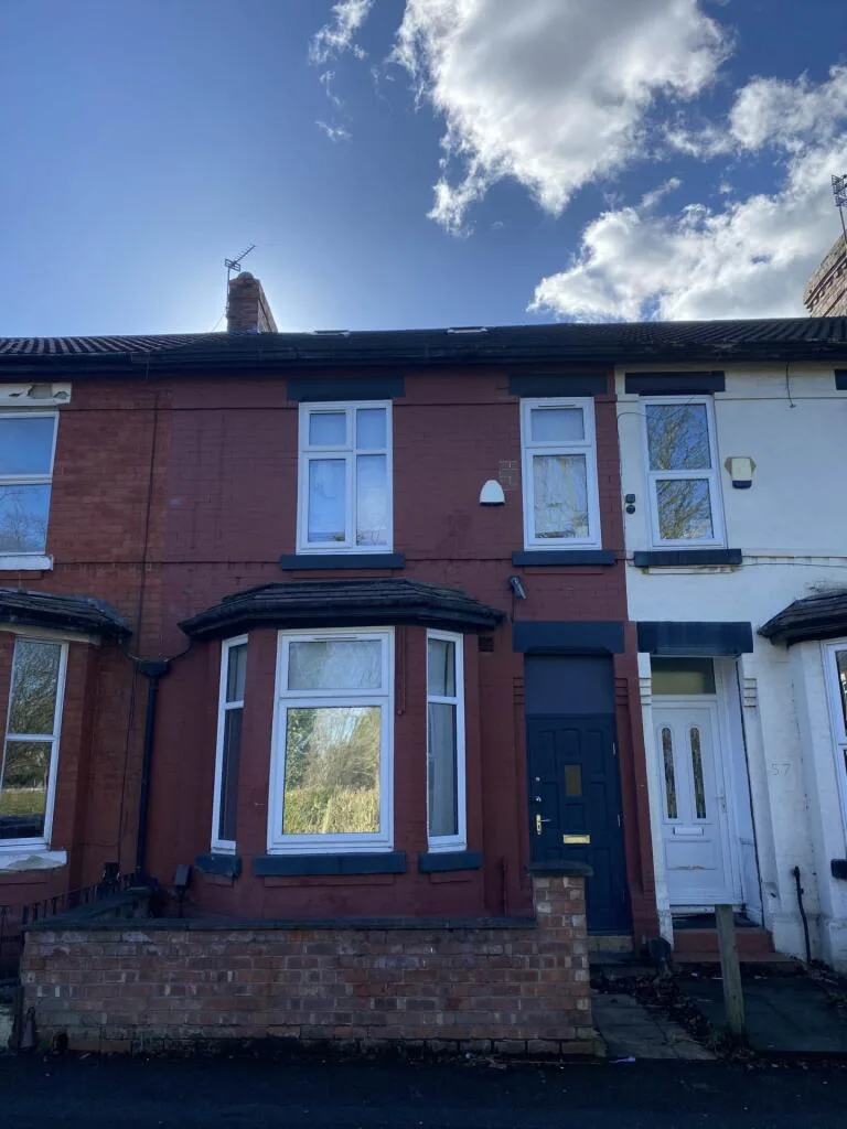 6 bedroom terraced house for rent