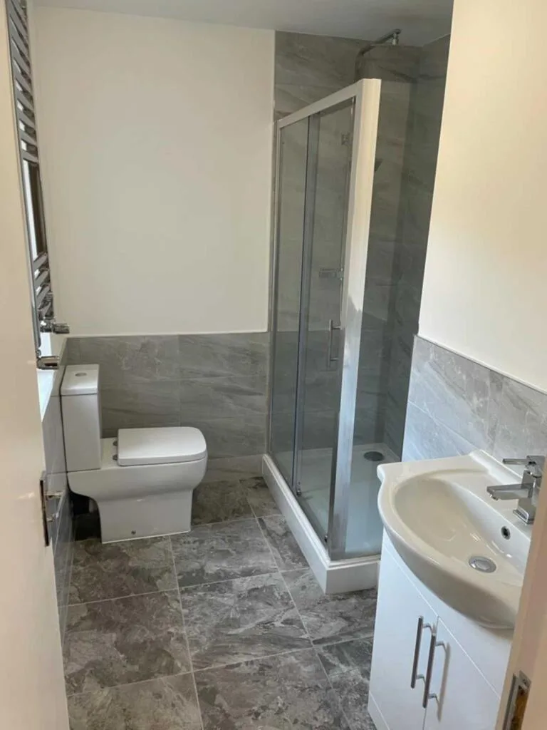 6 bedroom terraced house for rent