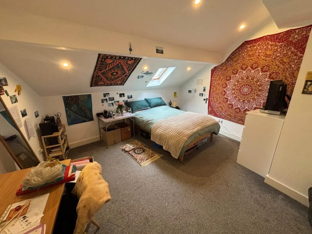 6 bedroom terraced house for rent