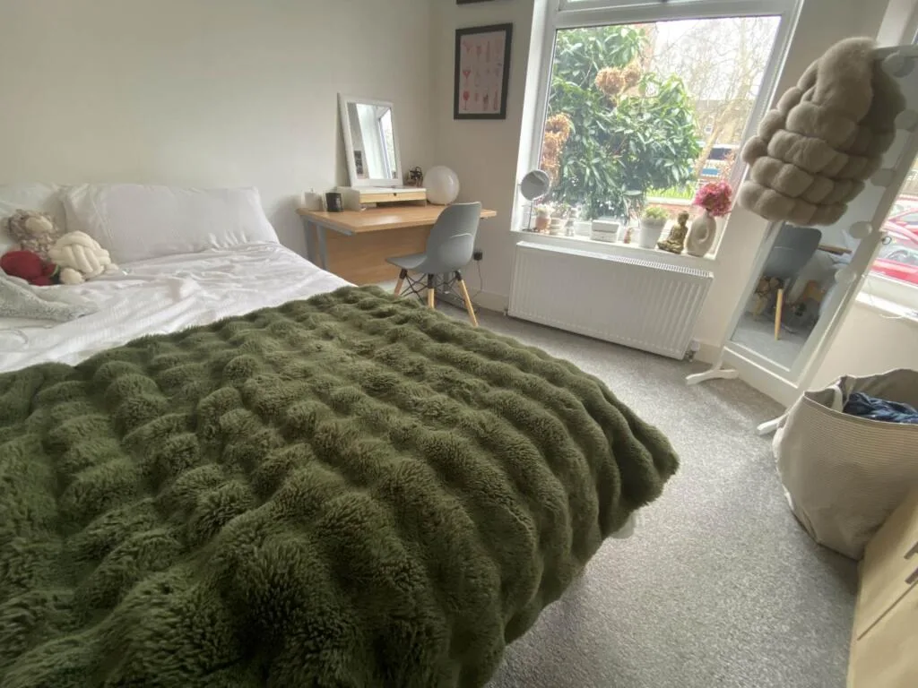 6 bedroom terraced house for rent