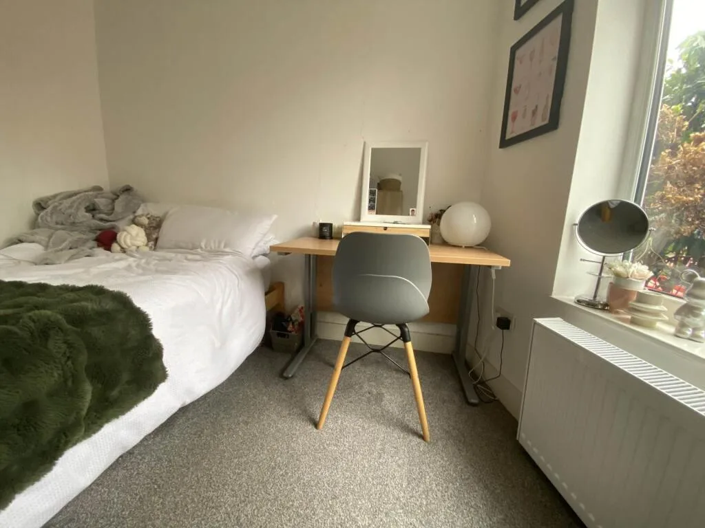 6 bedroom terraced house for rent