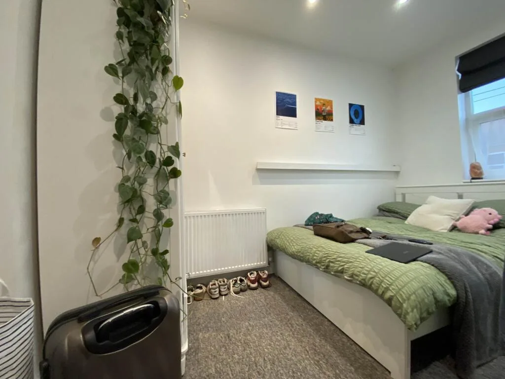 6 bedroom terraced house for rent