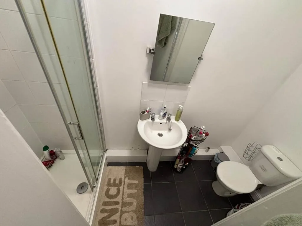 4 bedroom terraced house for rent