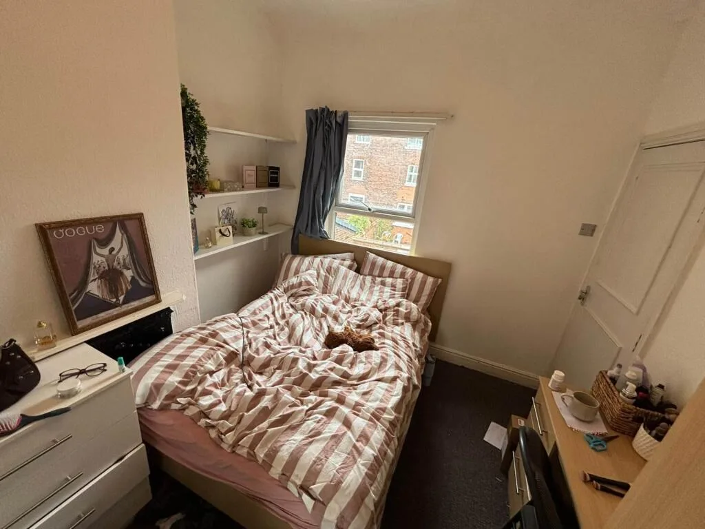 4 bedroom terraced house for rent
