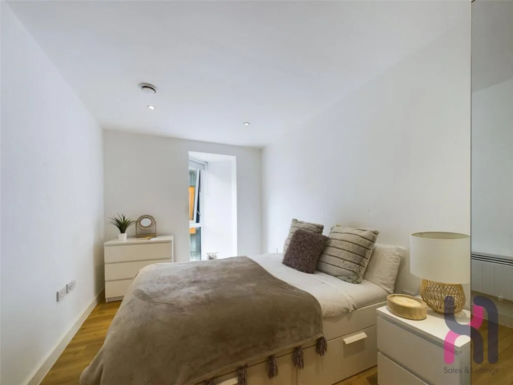 2 bedroom flat for rent