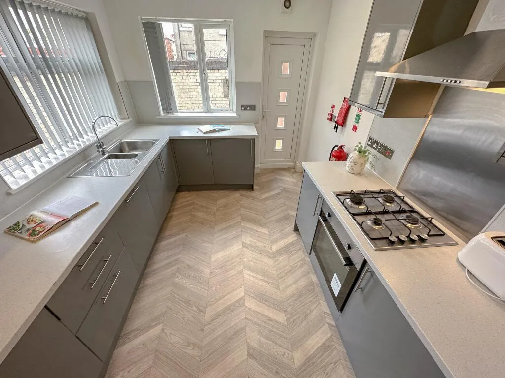 4 bedroom house for rent