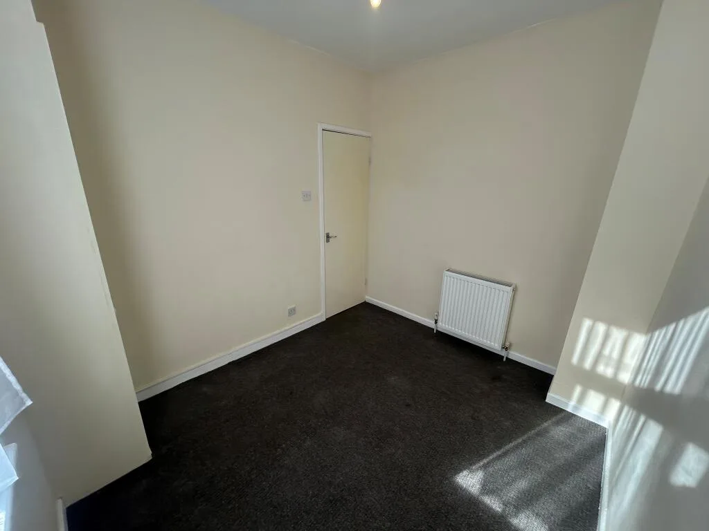 2 bedroom house for rent