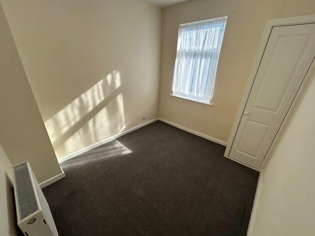 2 bedroom house for rent
