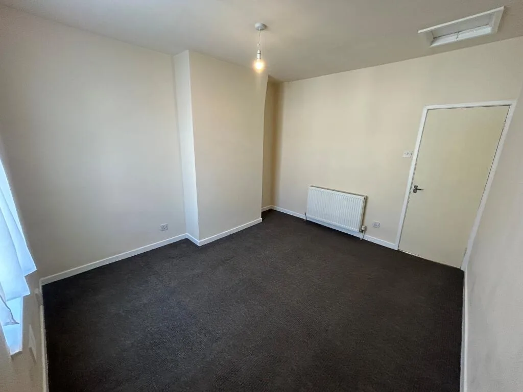 2 bedroom house for rent