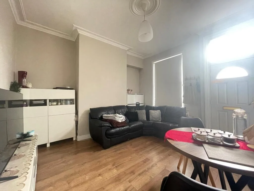 2 bedroom terraced house for rent