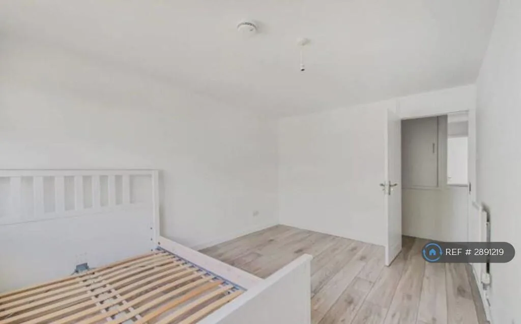 4 bedroom flat for rent
