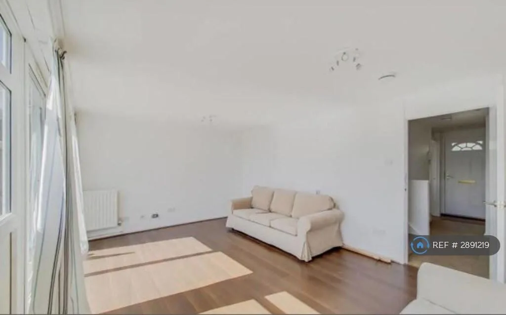 4 bedroom flat for rent