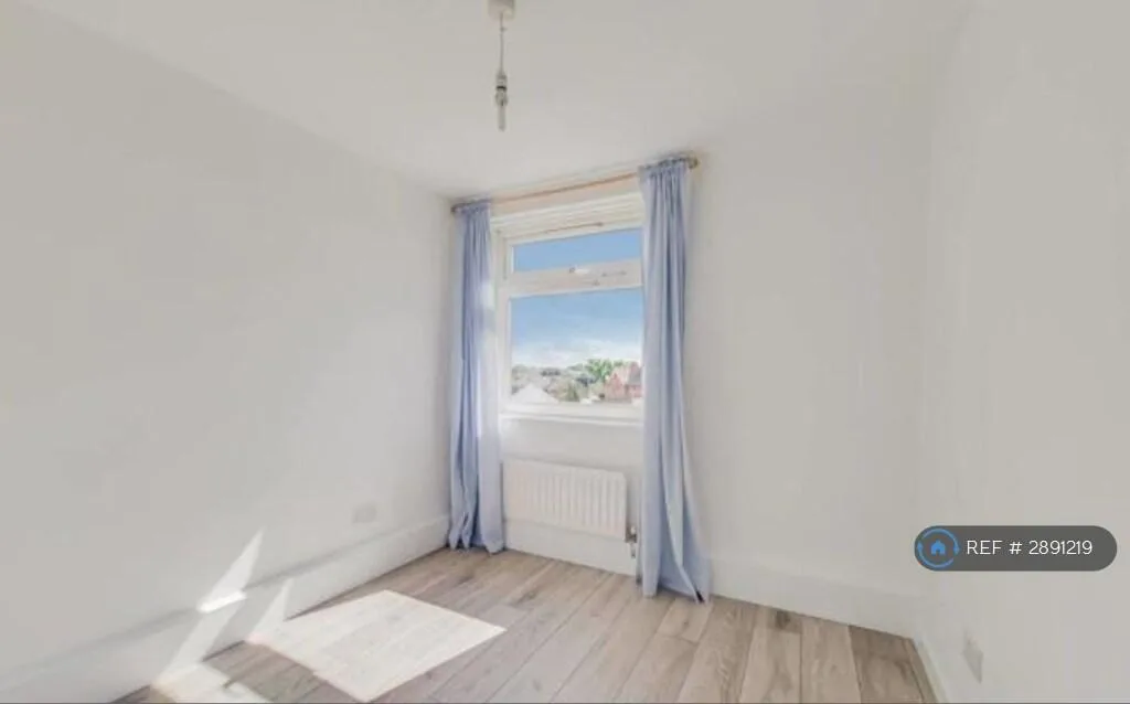 4 bedroom flat for rent