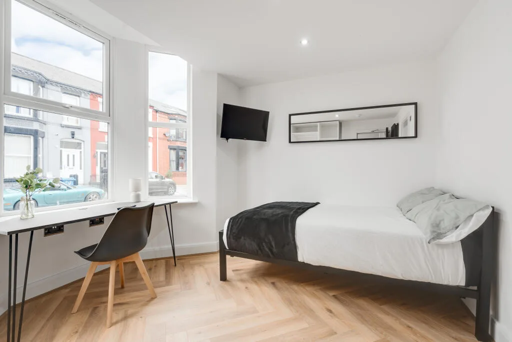 6 bedroom terraced house for rent