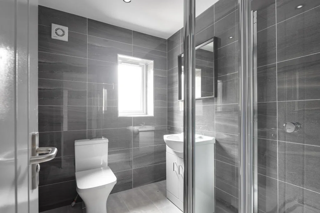 6 bedroom terraced house for rent