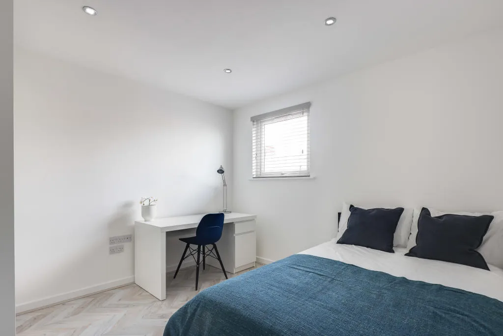 7 bedroom house for rent